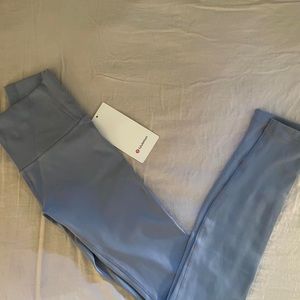 lululemon - size 2 - never worn tags on - light bl